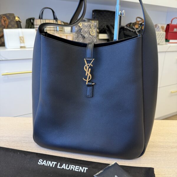 Saint Laurent (YSL) Le 5 à 7 Supple Large Shoulder Bag in Smooth Leather Black