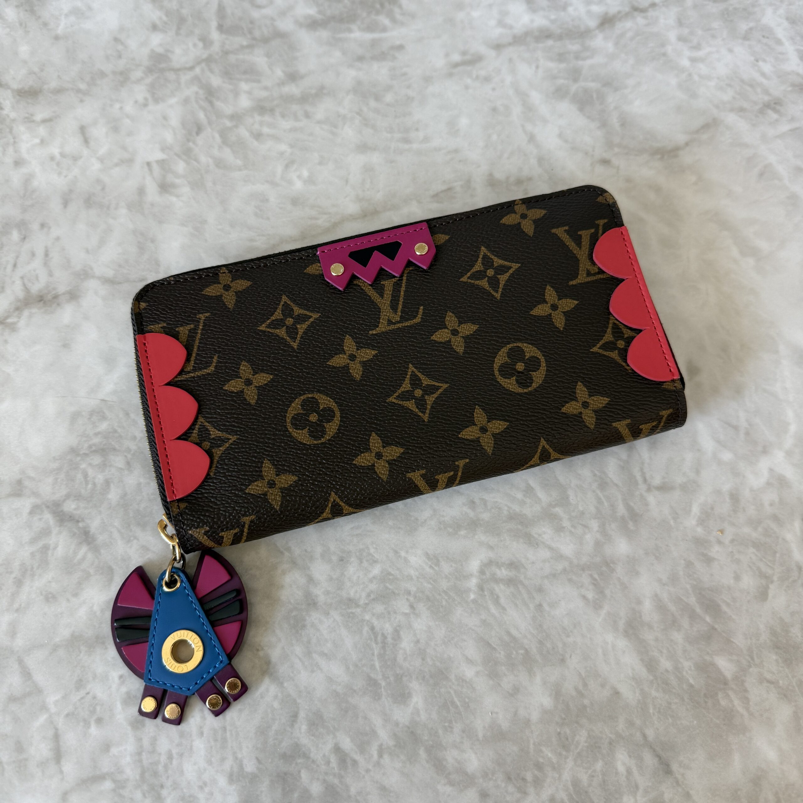 Louis Vuitton Monogram Totem Zippy Wallet Flamingo