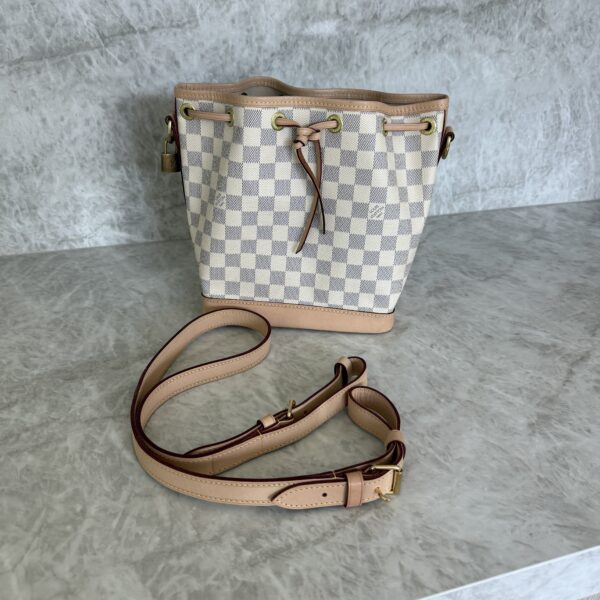 Louis Vuitton Damier Azur Noe BB