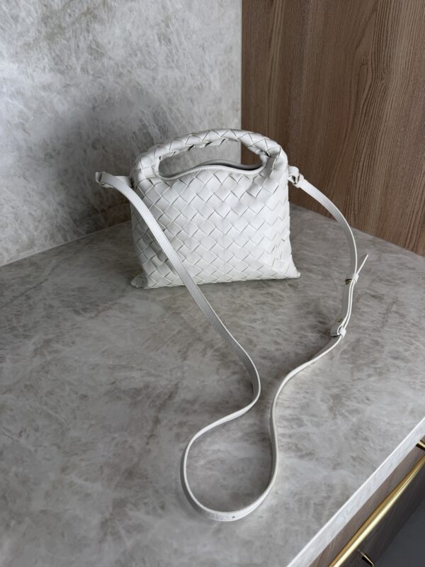 Bottega Veneta Hop Top Handle Bag Intrecciato Nappa Mini