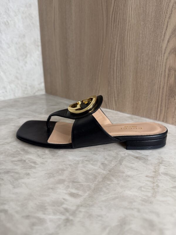 Gucci Blondie Thong Sandals Black 36
