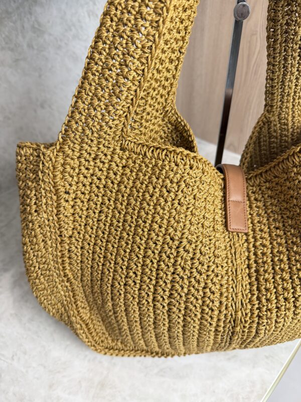 Saint Laurent (YSL) Bea Tote Raffia