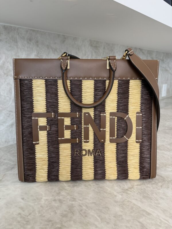 Fendi Paglia Pequin Vitello King Woven Medium Fendi Sunshine Shopper Tote Naturale Gianduia
