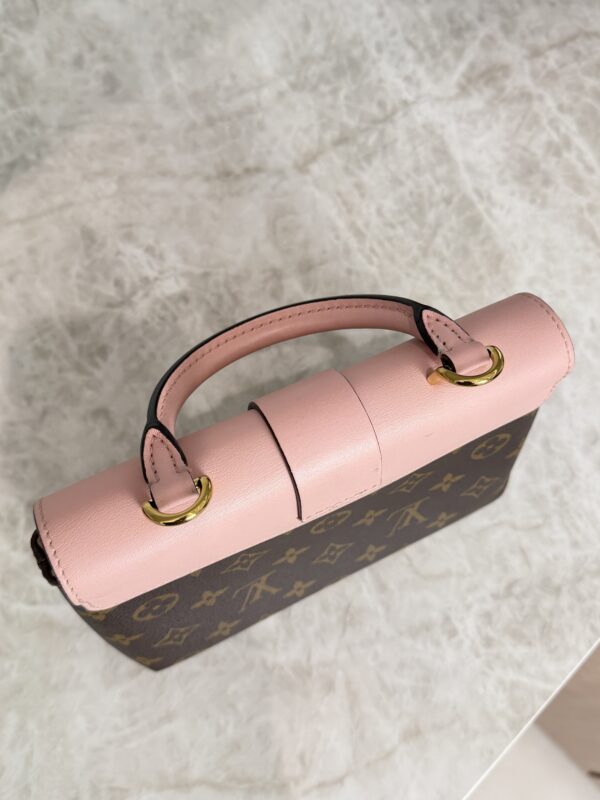 Louis Vuitton Monogram Locky BB Rose Ballerine