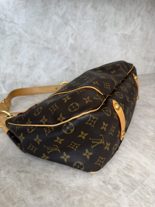 Louis Vuitton Monogram Galliera PM