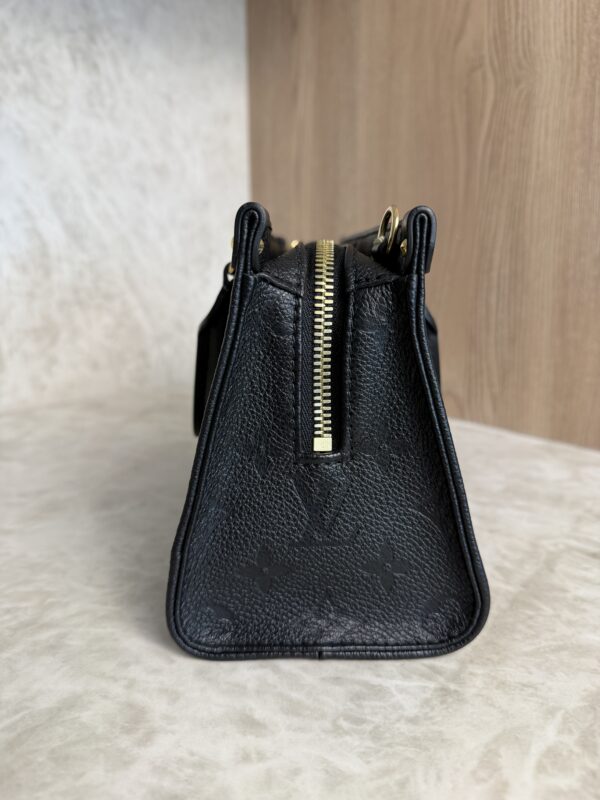 Louis Vuitton Empreinte Monogram Giant OnTheGo East West Black