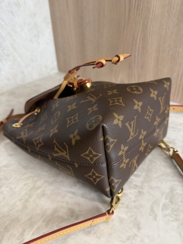 Louis Vuitton Monogram Montsouris BB NM
